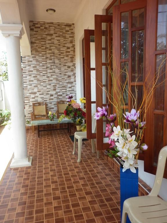 Seetha'S Hostel 尼甘布 外观 照片